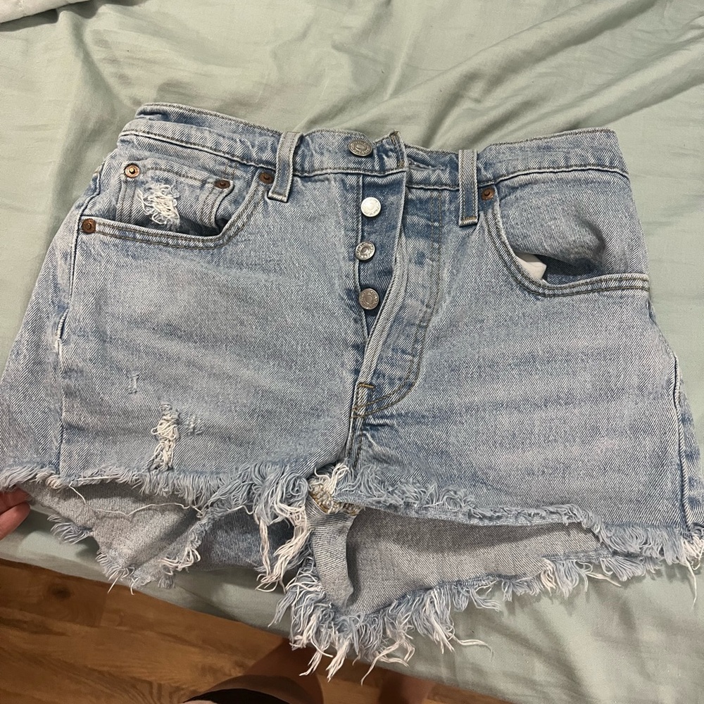 Levi 501 blue shorts